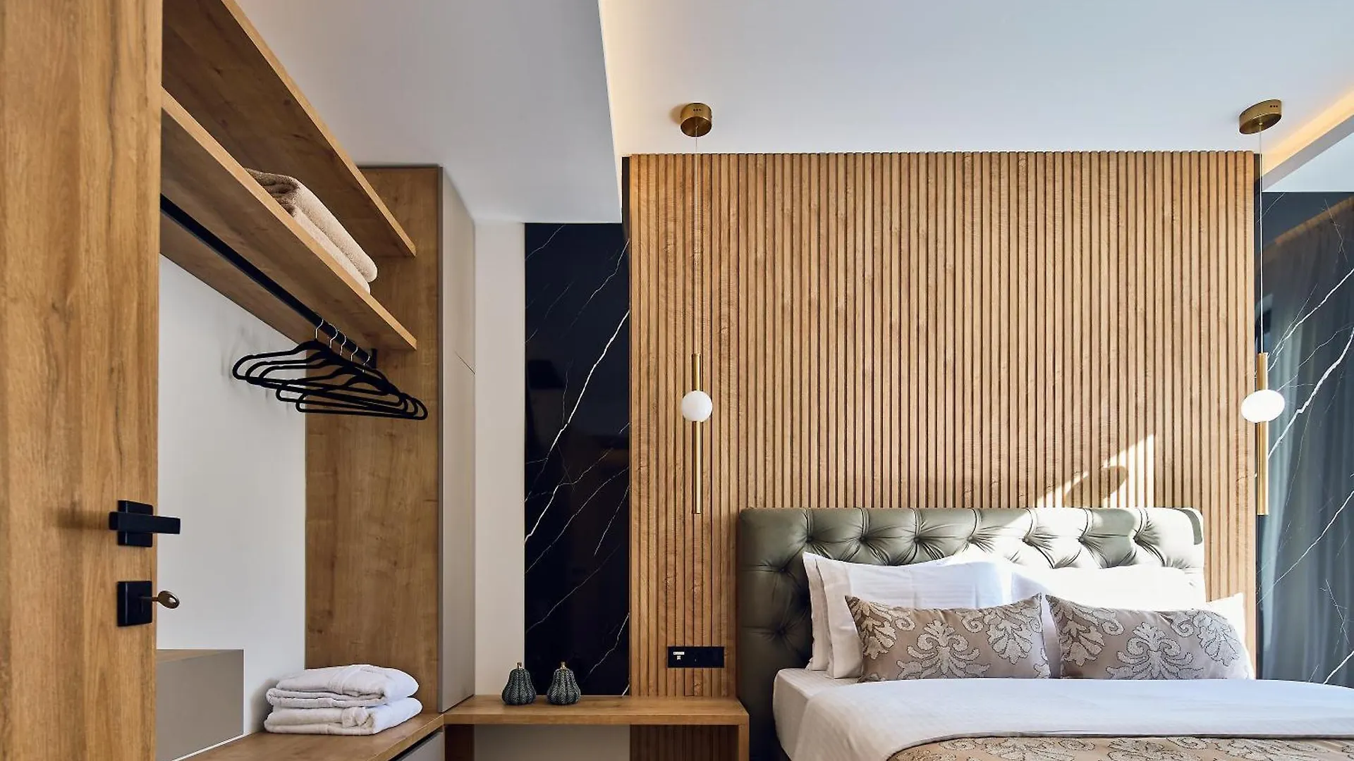 Grande Madonna Luxury Boutique Suites Ρέθυμνο 0*,